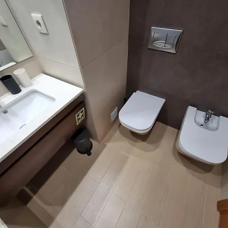 Na Com Estacionamento * Portimao