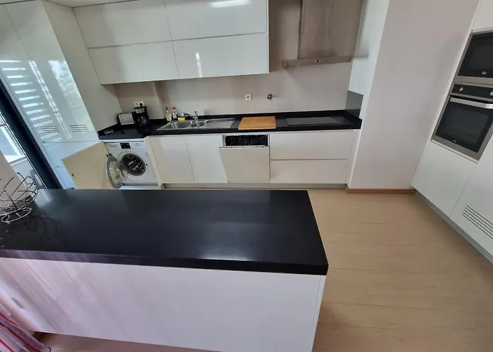 Na Com Estacionamento Apartament